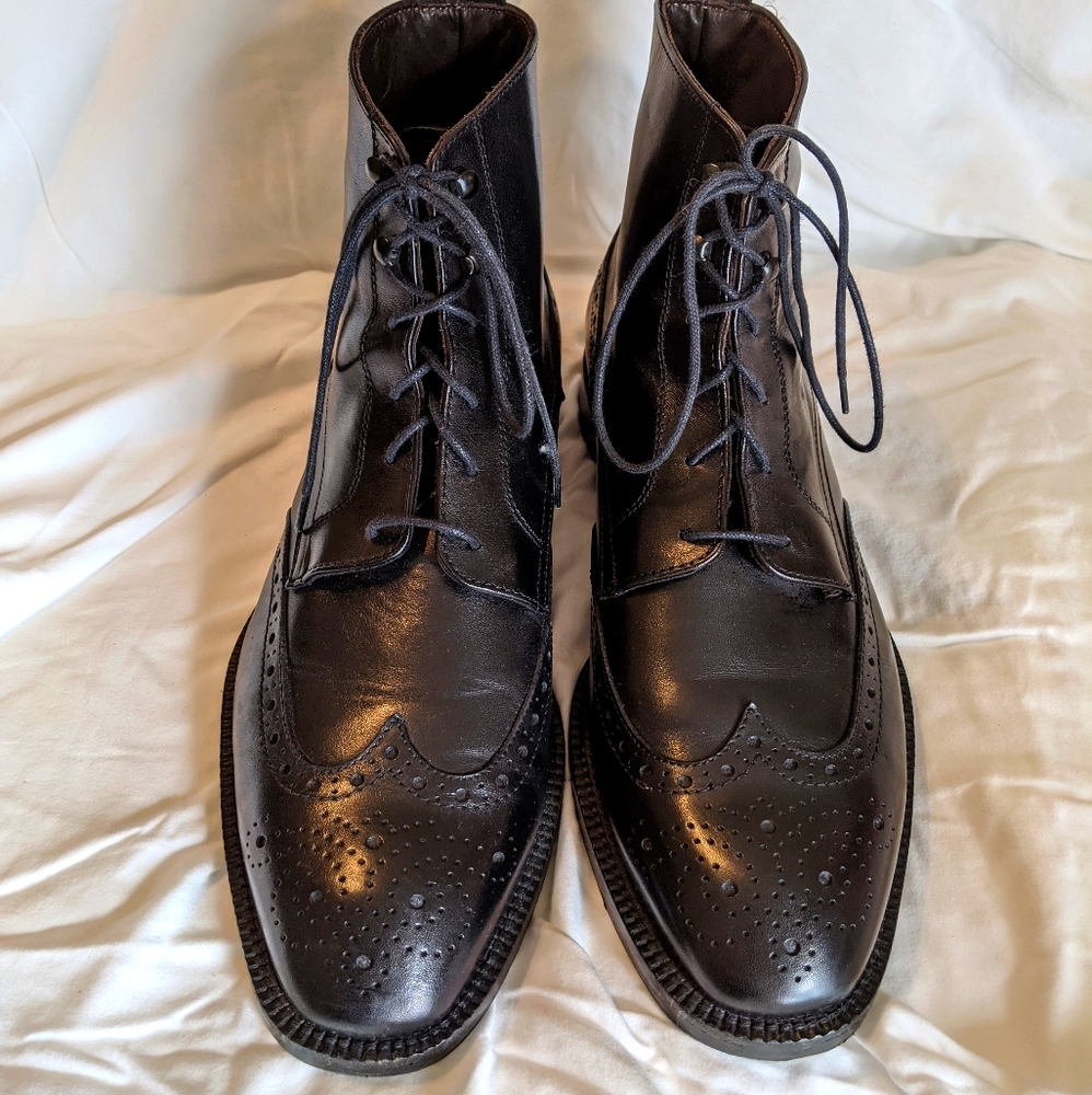 To Boot Wing Stop Boot